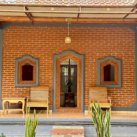 The Kori Homestay Мундук Екстер'єр фото